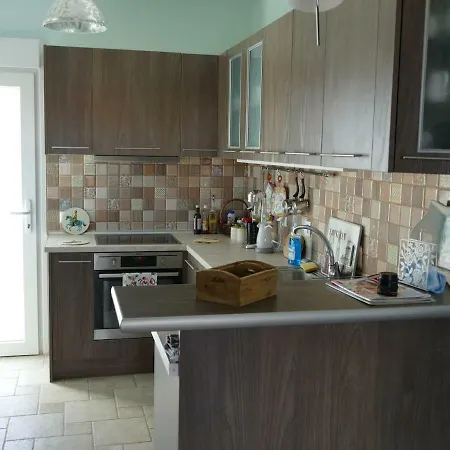 Acharavi, Next To The *