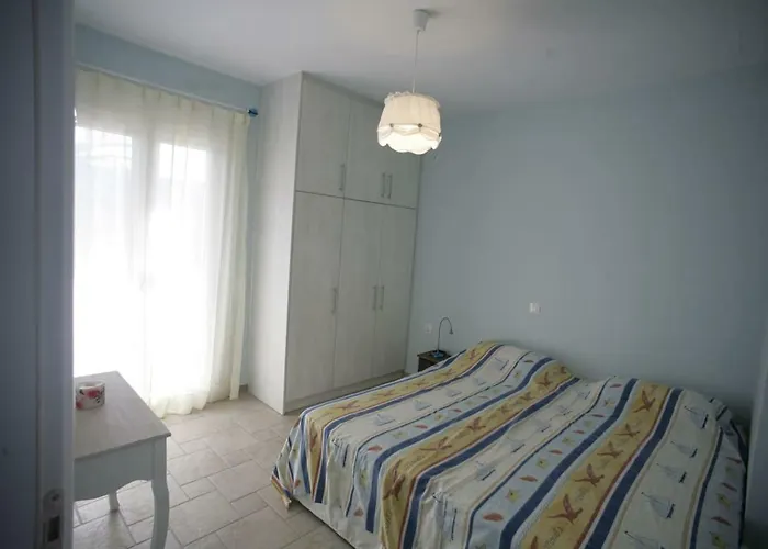 Villa Acharavi, Next To The